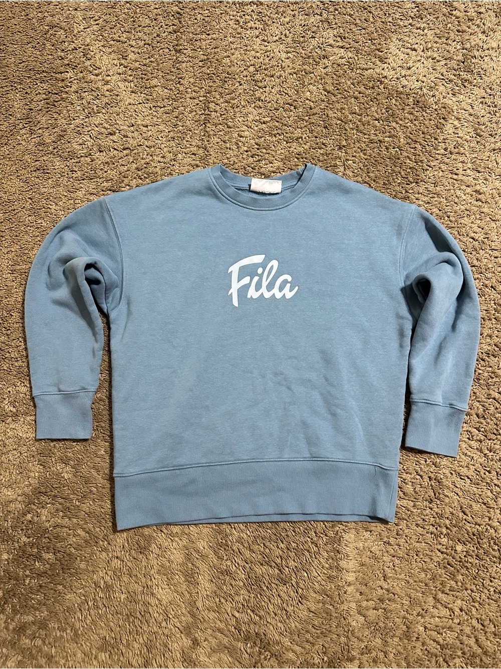 Vintage Women’s Fila “triple blue” sweater 00s size medium